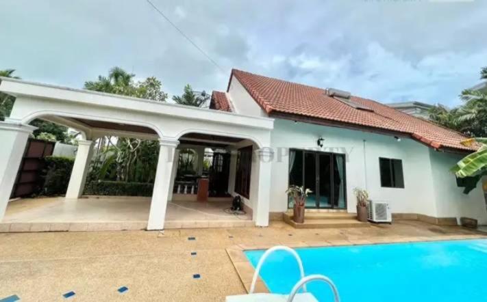 Villa Tanya Ban Saiyuan Exteriör bild